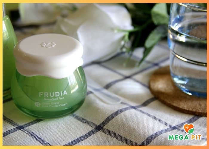  Крем для лица Себорегулирующий с экстрактом винограда, Green Grape Pore Control Cream 55 гр→ FRUDIA  ᐈ Купить в Казахстане | Алматы | Астана | Караганда | Megapit.kz