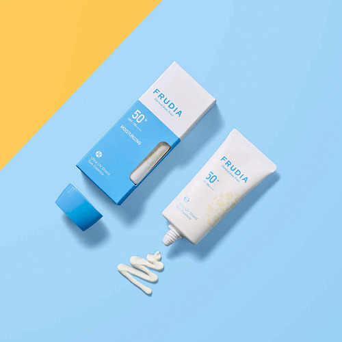 FRUDIA Крем-эссенция с ультра защитой от солнца SPF50+/PA++++ Ultra UV Shield Sun Essence 50 гр