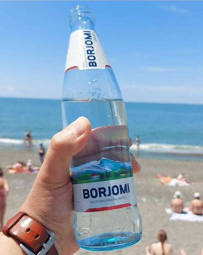 BORJOMI, Минеральная вода Боржоми в стеклянной бутылке 330 мл