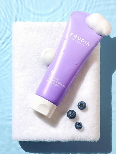 FRUDIA Гель-пенка Увлажняющая с экстрактом черники, Blueberry Hydrating Cleansing Gel To Foam 145 мл