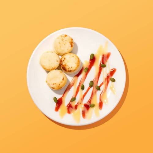 Tasty, Фито-сырники с малиновым джемом и соусом соленая карамель без сахара, 180 гр