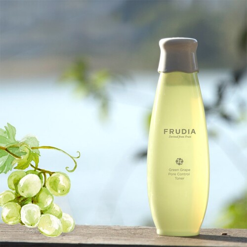 FRUDIA Тонер для лица Сужение Пор, Green Grape Pore Control Toner 195 мл
