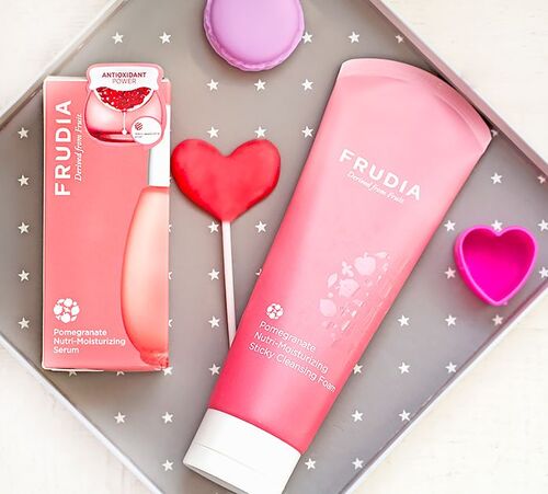 FRUDIA Пенка для умывания Антивозрастная с экстрактом граната, для всех типов кожи 145 мл